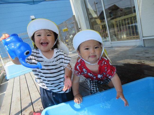 水あそび