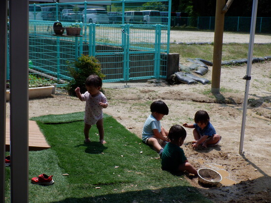０・１歳児クラス