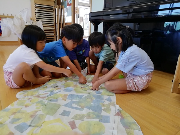 ヤマメのつかみ捕り