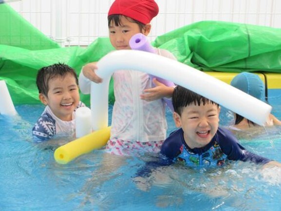 プール気持ちよかったよ