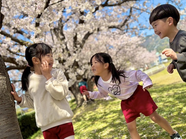 お友だちも先生もお部屋もお外も、