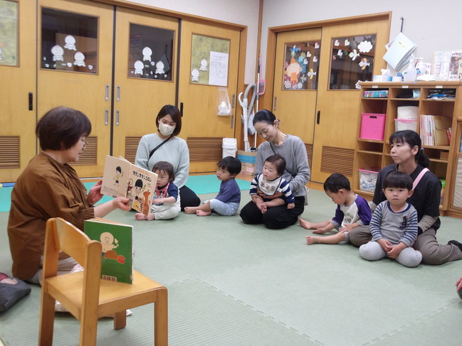 『おはなし広場』や『お話会』