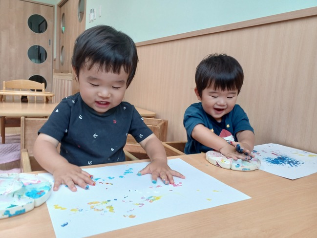 絵の具あそび