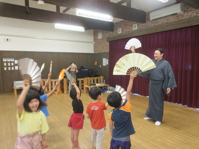 日本舞踊
